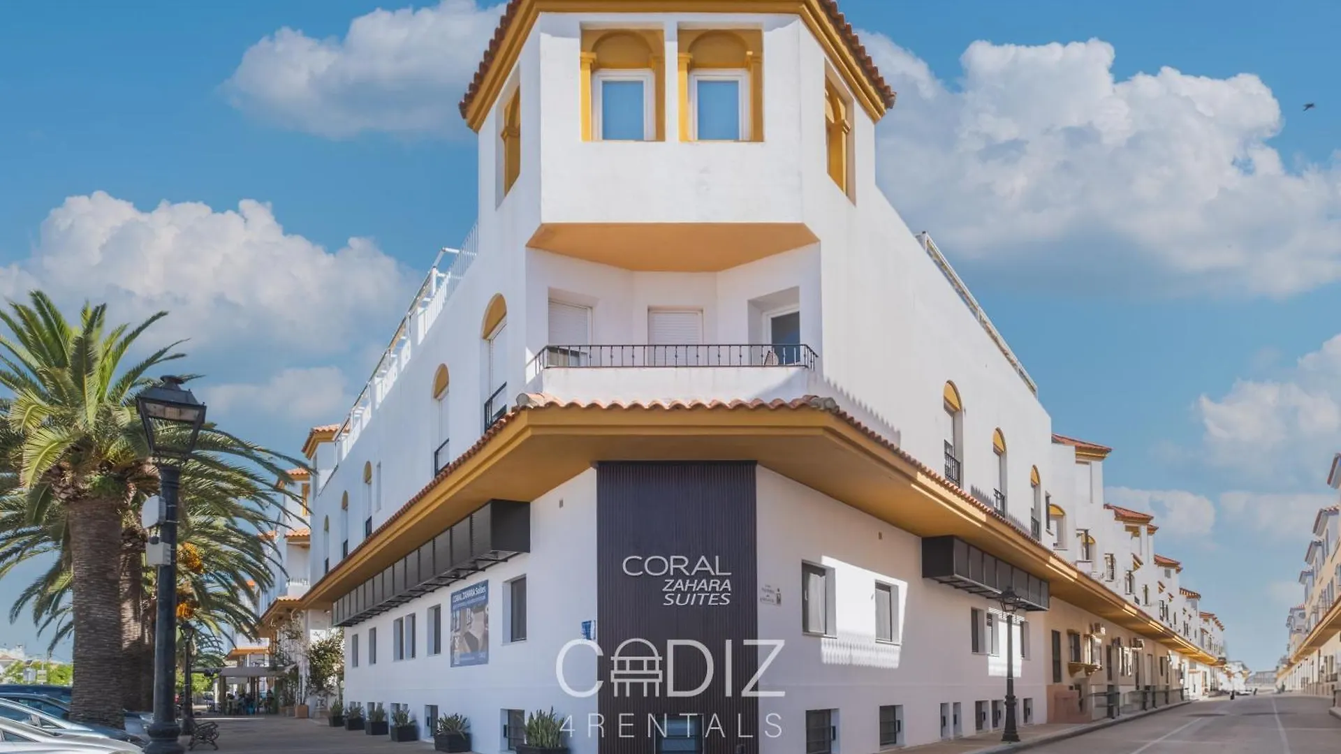 דירה סהרה דה לוס אטונס Coral Zahara Suites By Cadiz4Rentals
