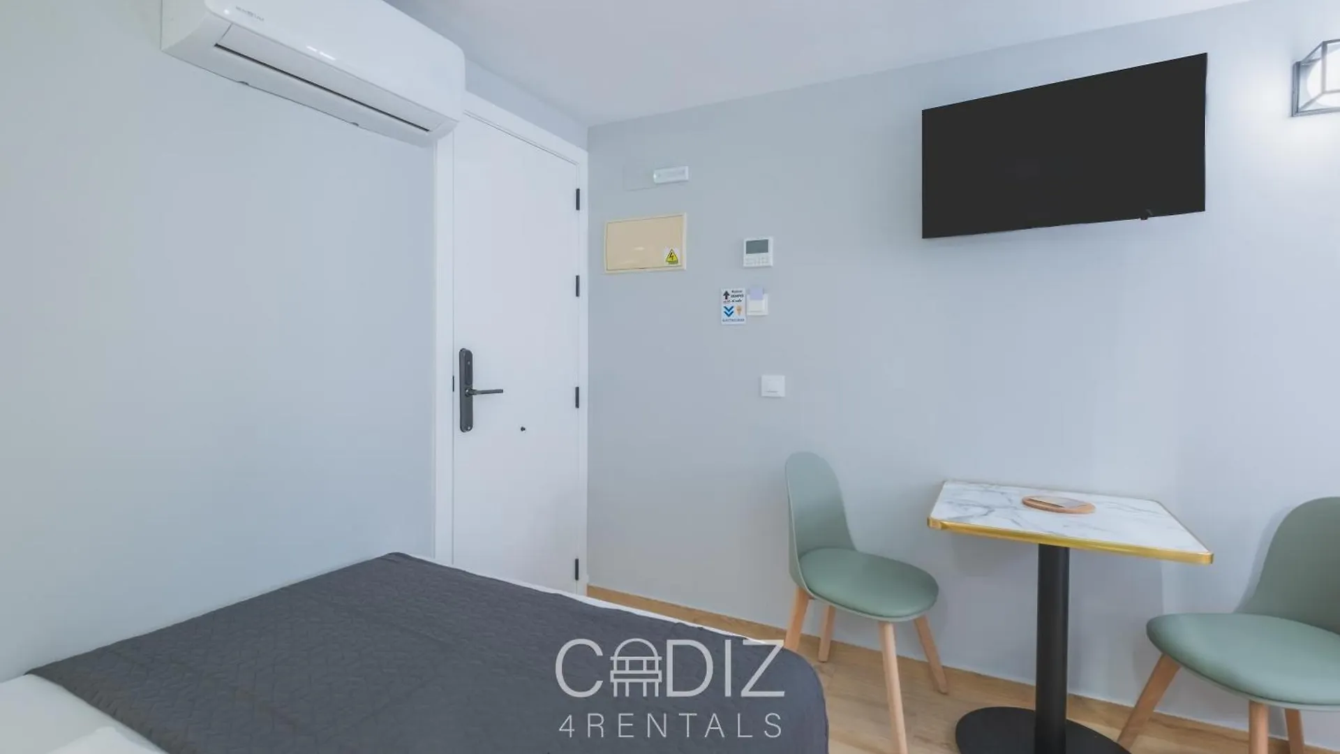 סהרה דה לוס אטונס Coral Zahara Suites By Cadiz4Rentals 0*, סהרה דה לוס אטונס ספרד