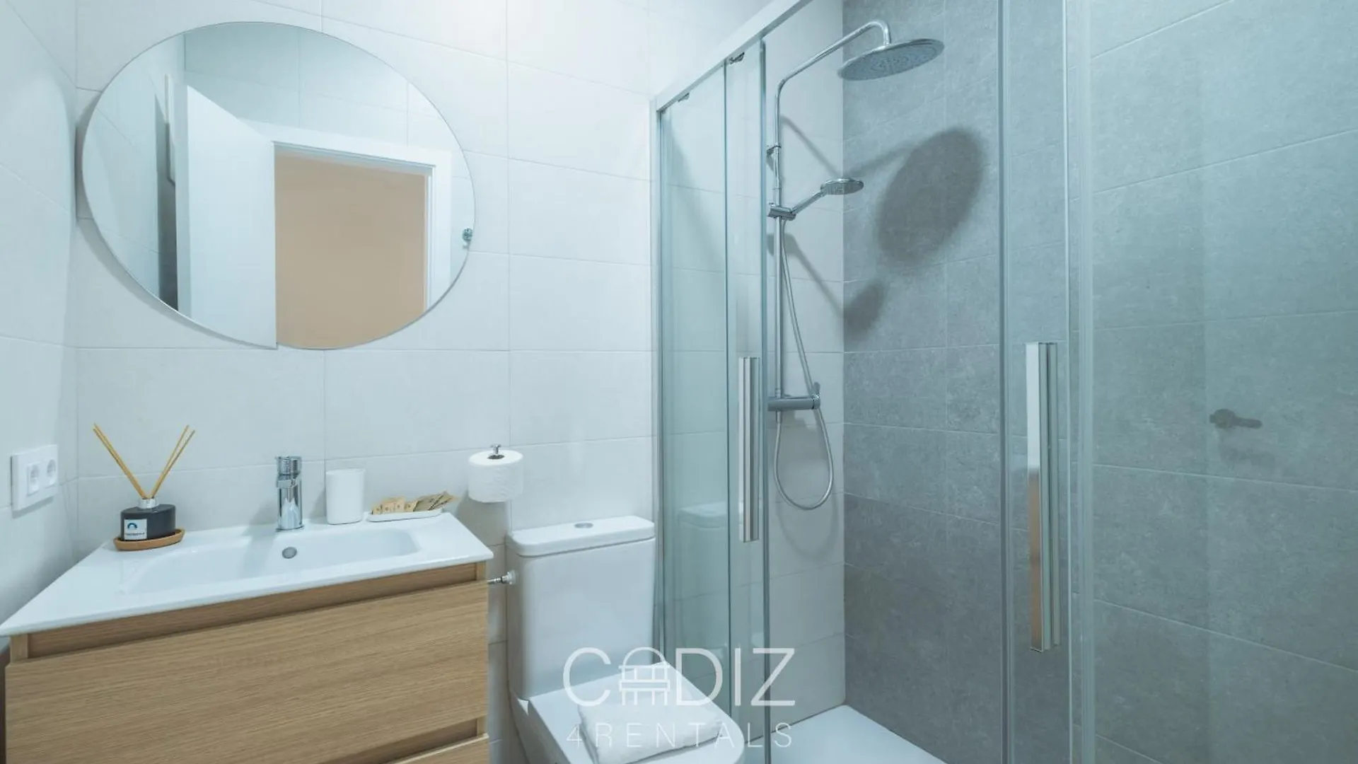 公寓 Coral Zahara Suites By Cadiz4Rentals 萨阿拉德洛斯阿图内斯
