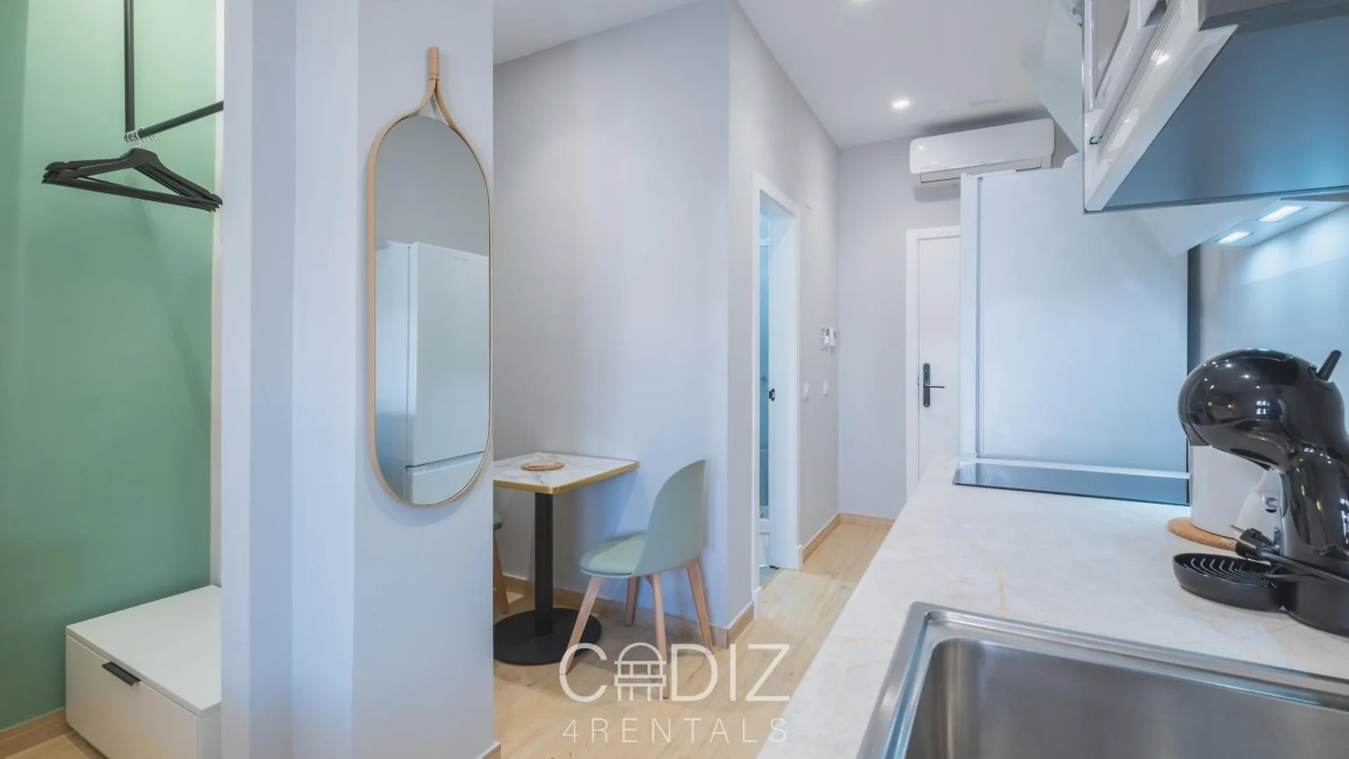 Coral Zahara Suites By Cadiz4Rentals 萨阿拉德洛斯阿图内斯 0*,